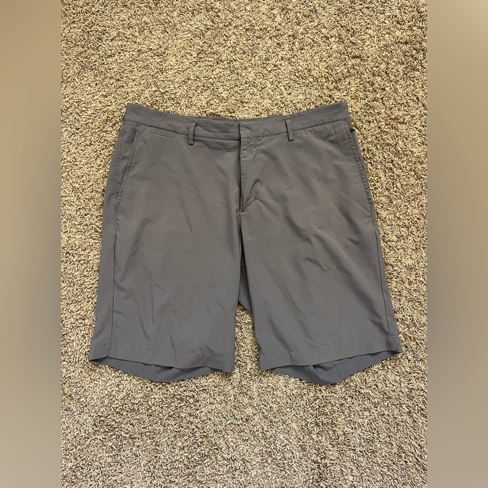 Nike Dri-Fit Golf Shorts Men’s 36 Gray 11” Inseam Stretch